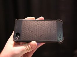 CES 2013 : « Sensus » coque iPhone avec commandes tactiles sur l’arrière