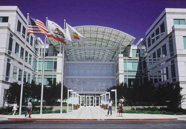 Cupertino-apple