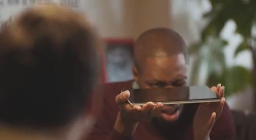 Pub-Nokia-L-iPad-en-prend-pour-son-grade-face-a-la-tablette-Lumia-2520-500x274