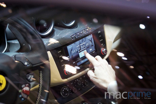 demonstration-en-video-de-carplay-sur-mercedes-benz_3_600x400