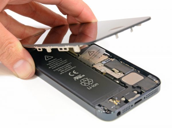apple-programme-de-remplacement-de-la-batterie-de-liphone-5-a-partir-du-29-aout