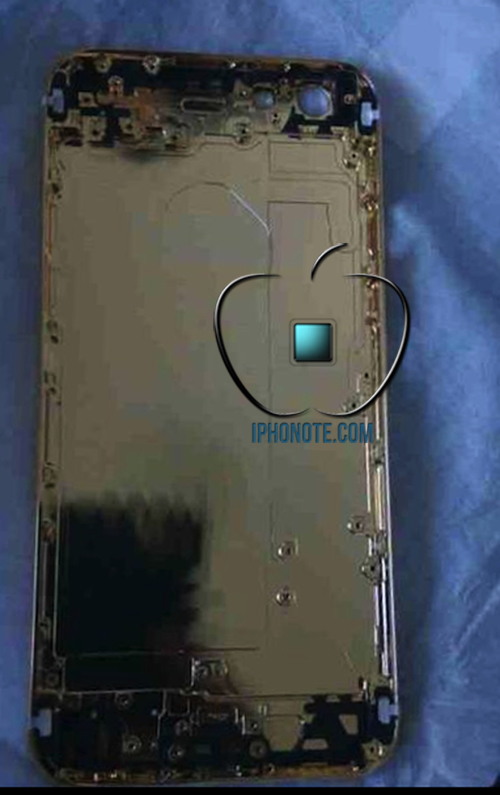 iphone-6-des-chassis-personnalises-couleur-or-en-photos_4