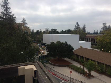 le-flint-center-se-prepare-pour-la-keynote-iphone-6_2