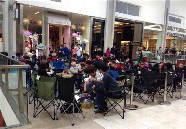 iphone-6-ca-campe-deja-devant-les-apple-store_11