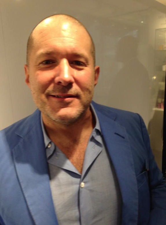 les-premiers-journalistes-decouvrent-lapple-watch-chez-colette_2