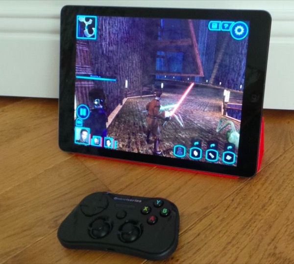 presentation-de-la-manette-stratus-la-plus-adaptee-au-format-mobile-sous-ios_5