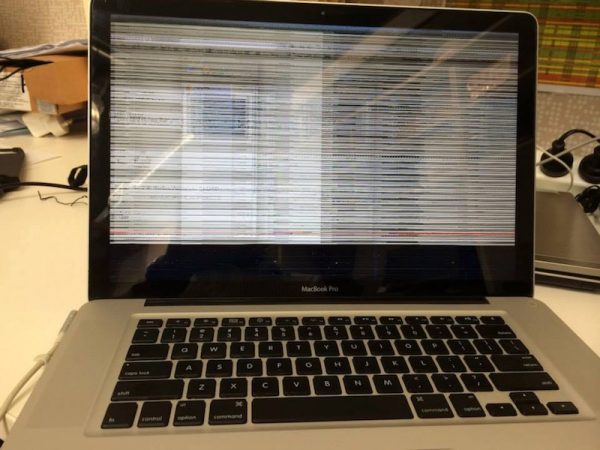 un-recours-collectif-contre-apple-au-sujet-des-problemes-graphiques-du-macbook-pro-2011