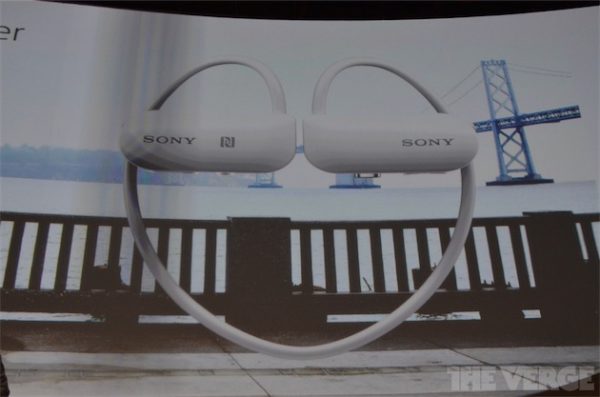 ces-2015-sony-revient-a-la-charge-avec-un-walkman-des-wearables-et-des-tv-android_2