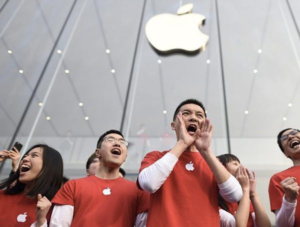 changement-look-employes-apple-store