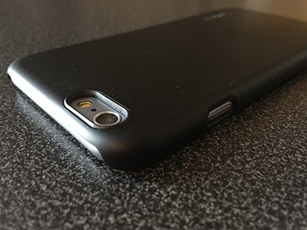 test-de-la-coque-spigen-pour-iphone-6