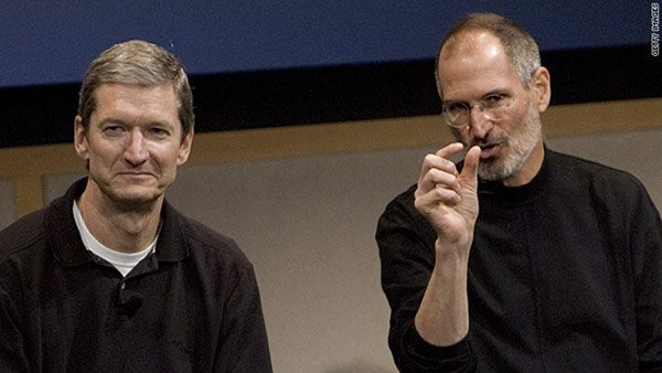 tim-cook-na-toujours-pas-supprime-steve-jobs-de-ses-contacts