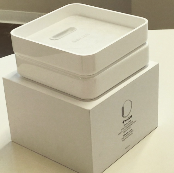 apple-watch-les-premieres-images-du-packaging_2