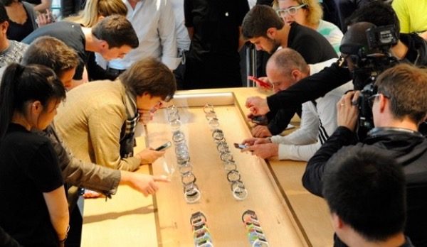 apple-watch-peu-de-chance-davoir-un-exemplaire-en-boutique-le-24-avril