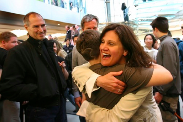 natalie-kerris-quitte-apple-a-la-suite-de-la-promotion-steve-dowling
