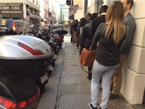 plus-dapple-watch-chez-colette-avant-le-24-avril