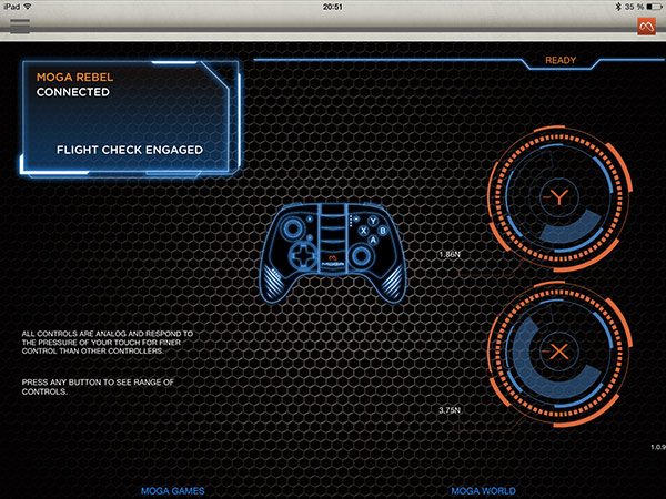 presentation-de-la-manette-moga-rebel-une-manette-grand-modele-pour-les-appareils-ios_6