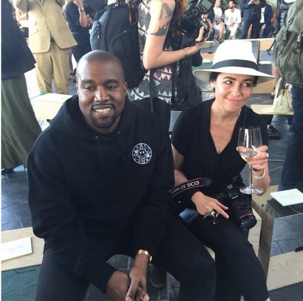 kanye-west-opte-pour-une-apple-watch-edition-or-personnalisee_2