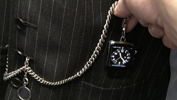 une-apple-watch-portee-a-lancienne_3