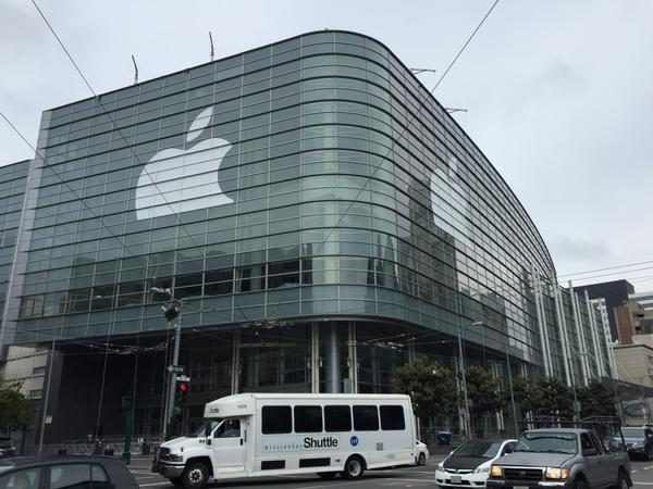wwdc-2015-apple-poursuit-ses-preparatifs-au-moscone-center