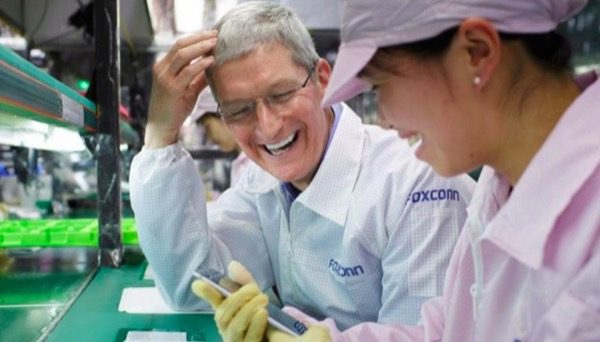 foxconn-souhaite-racheter-sharp-lcd-avec-laide-dapple