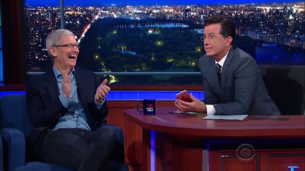 the-late-show-tim-cook-a-ete-fidele-a-lui-meme-decontracte