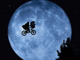Regardez E.T. : L’Extra-Terrestre en attendant Noël