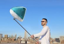 Quand les perches à selfie envahissent les rues !