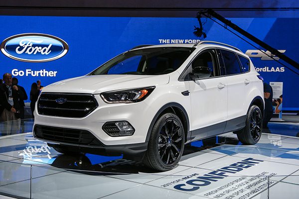 carplay-sera-disponible-dans-le-ford-escape-en-2017