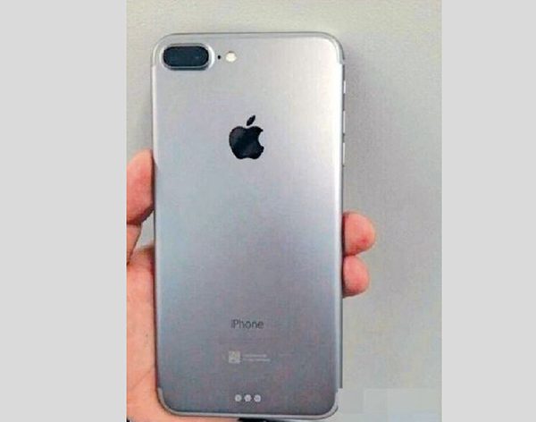 et-voici-liphone-7-plus-avec-son-double-capteur-photo
