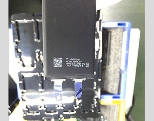 iPhone 7 : les premières photos de la batterie en fuite !