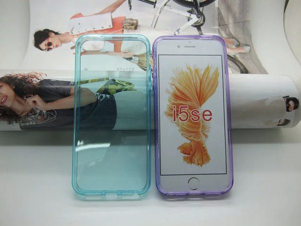 iphone-se-premieres-coque-se-montrent
