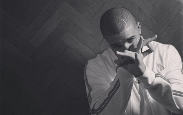 drake-views-sest-ecoule-a-600-000-exemplaires-24h