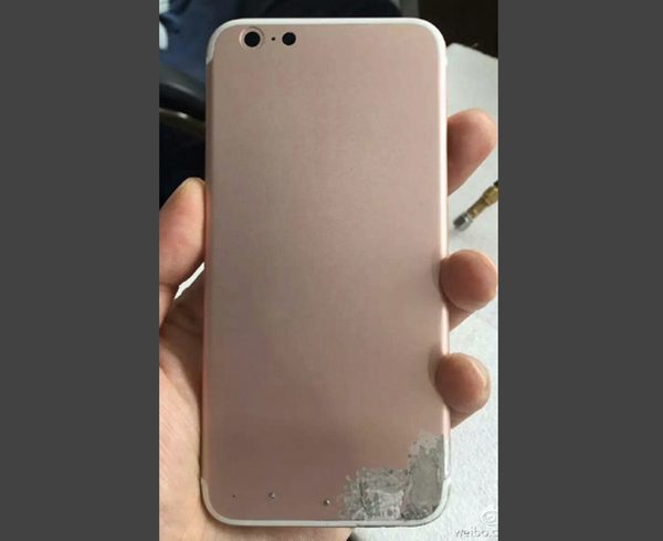 fuite-chassis-rose-de-liphone-7-photo