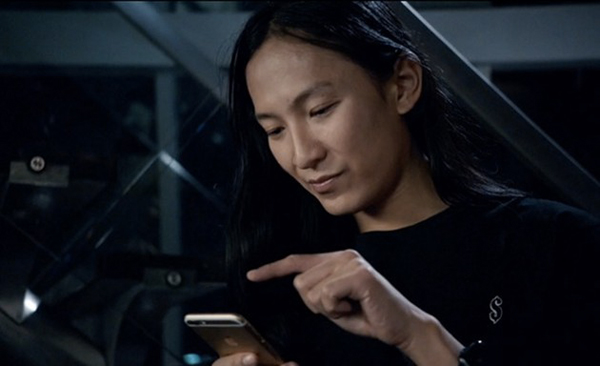 apple-music-a-droit-au-canal-fashion-du-alexander-wang