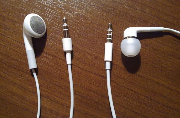 iphone-7-plus-de-300-000-personnes-contre-suppression-de-prise-jack
