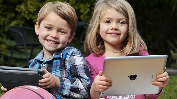 etude-jouer-ipad-aurait-incidence-developpement-muscles-os-enfants