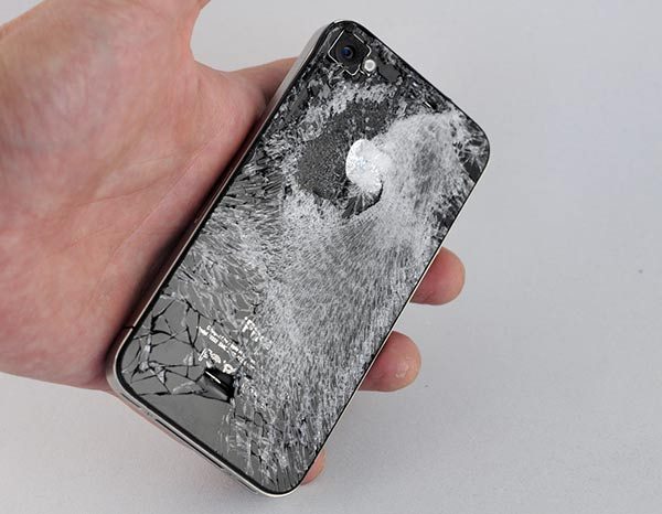 hollande-apple-contrainte-de-remplacer-iphone-garantie-neuf