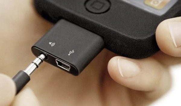 iphone-7-adaptateur-jack-a-place-de-earpods-lightning