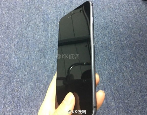iphone-7-plus-de-nouvelles-photos-de-version-space-black_2