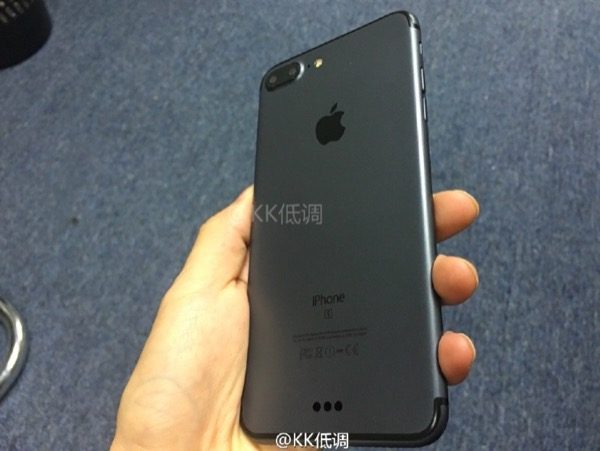 iphone-7-plus-de-nouvelles-photos-de-version-space-black_4