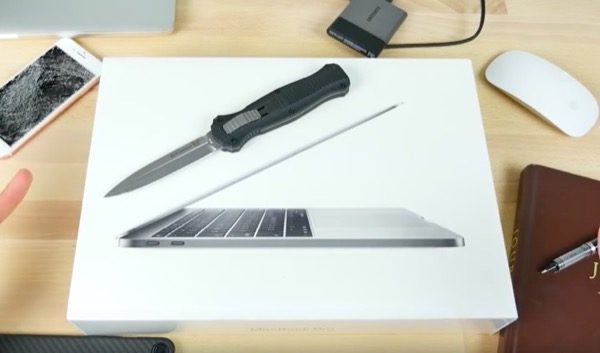 deballage-macbook-pro-13-gris-sideral-video