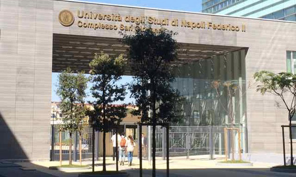 italie-apple-a-ouvert-premier-centre-de-developpement-ios-a-naples