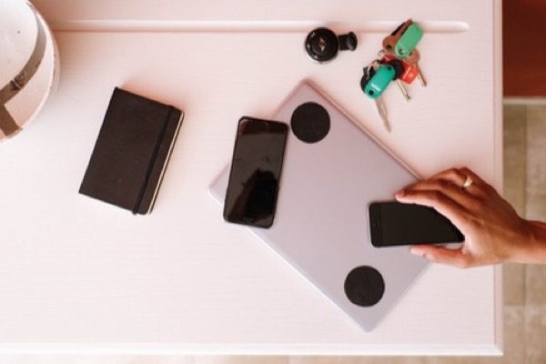 line-dock-une-station-portable-avec-plein-de-bonnes-choses-pour-votre-macbook_2