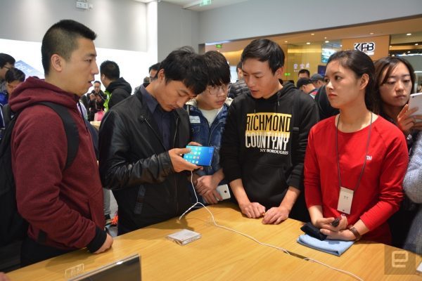 xiaomi-sinspire-dapple-point-de-copier-apple-store_2