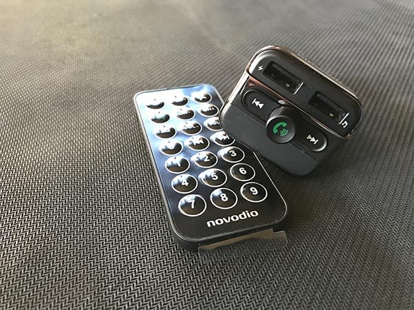 presentation-transmetteur-fm-bluetooth-streamy-de-novodio_2