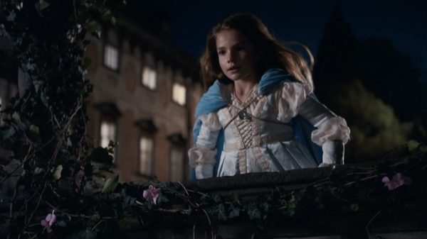 romeo-juliette-sinvitent-dans-un-nouveau-spot-pub-pour-iphone-7