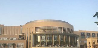 De nouvelles photos de l'Apple Store de Dubaï inauguré aujourd'hui !