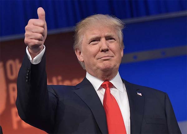 Donald Trump s'apprête à rencontrer le PDG de Foxconn le partenaire d'Apple