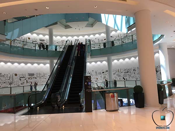Le futur Apple Store de Dubaï en photos avant son ouverture le 27 avril