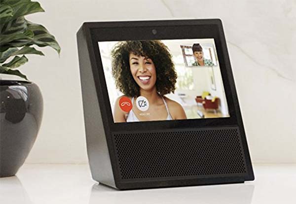 Amazon vient de lever le voile sur sa borne « Echo Show » avec écran tactile